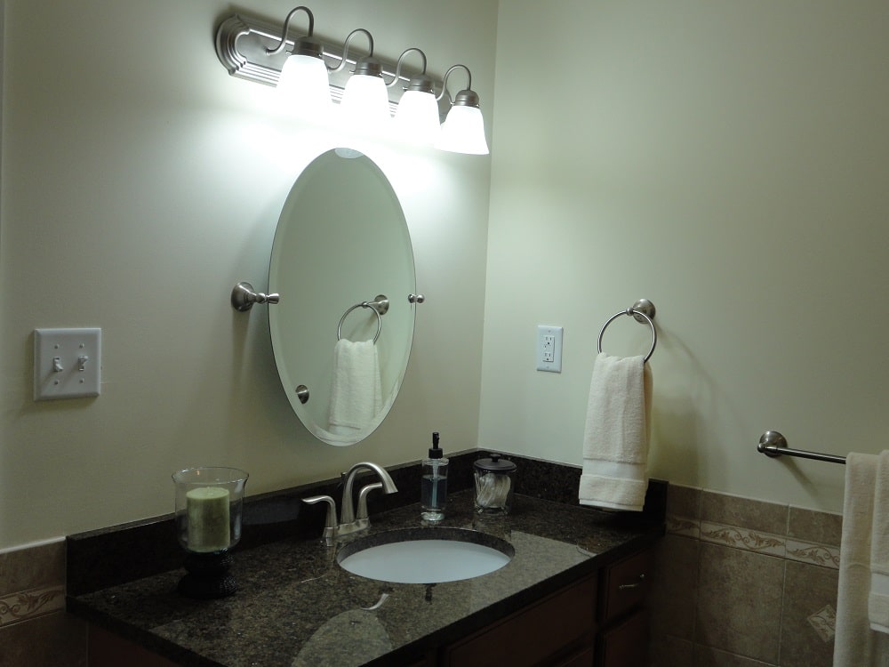 Mason Independent Living Cottage Bathroom